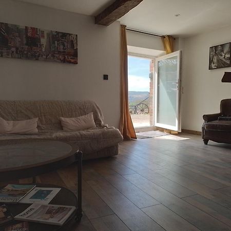 Moissat Dream Apartment Bagian luar foto